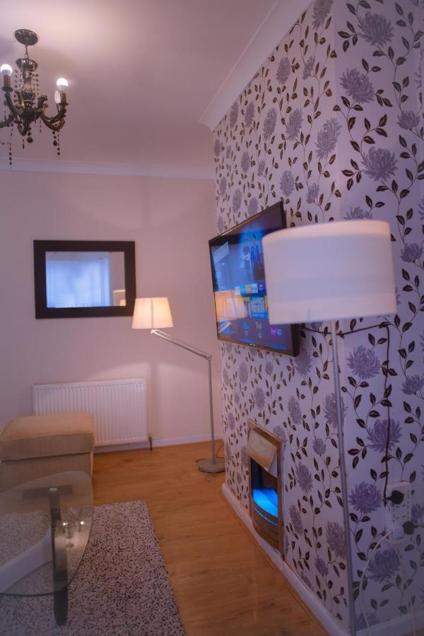 Anfield Apartment Liverpool Bagian luar foto