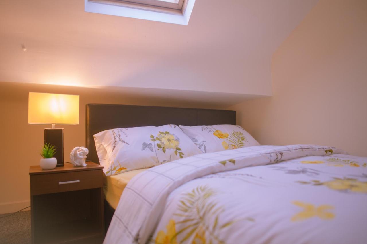 Anfield Apartment Liverpool Bagian luar foto