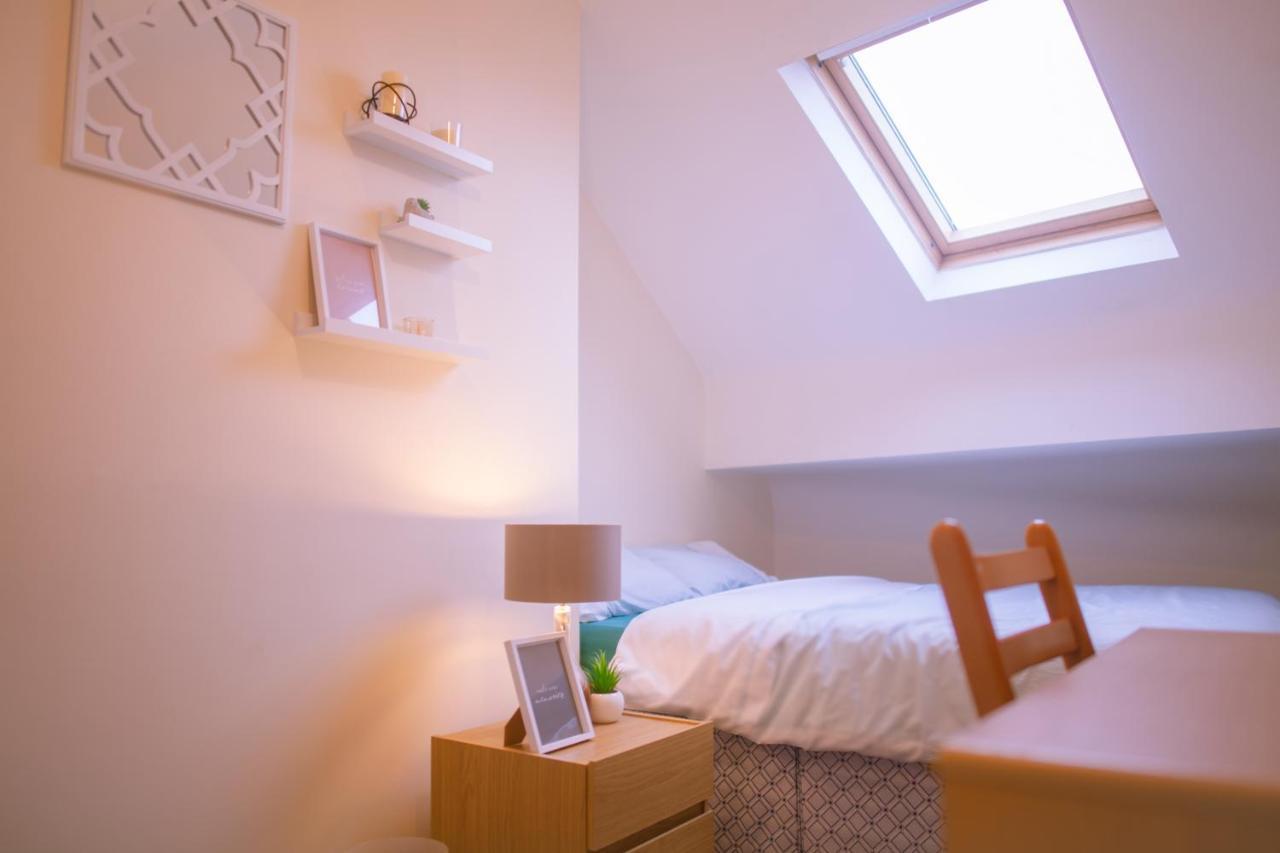Anfield Apartment Liverpool Bagian luar foto